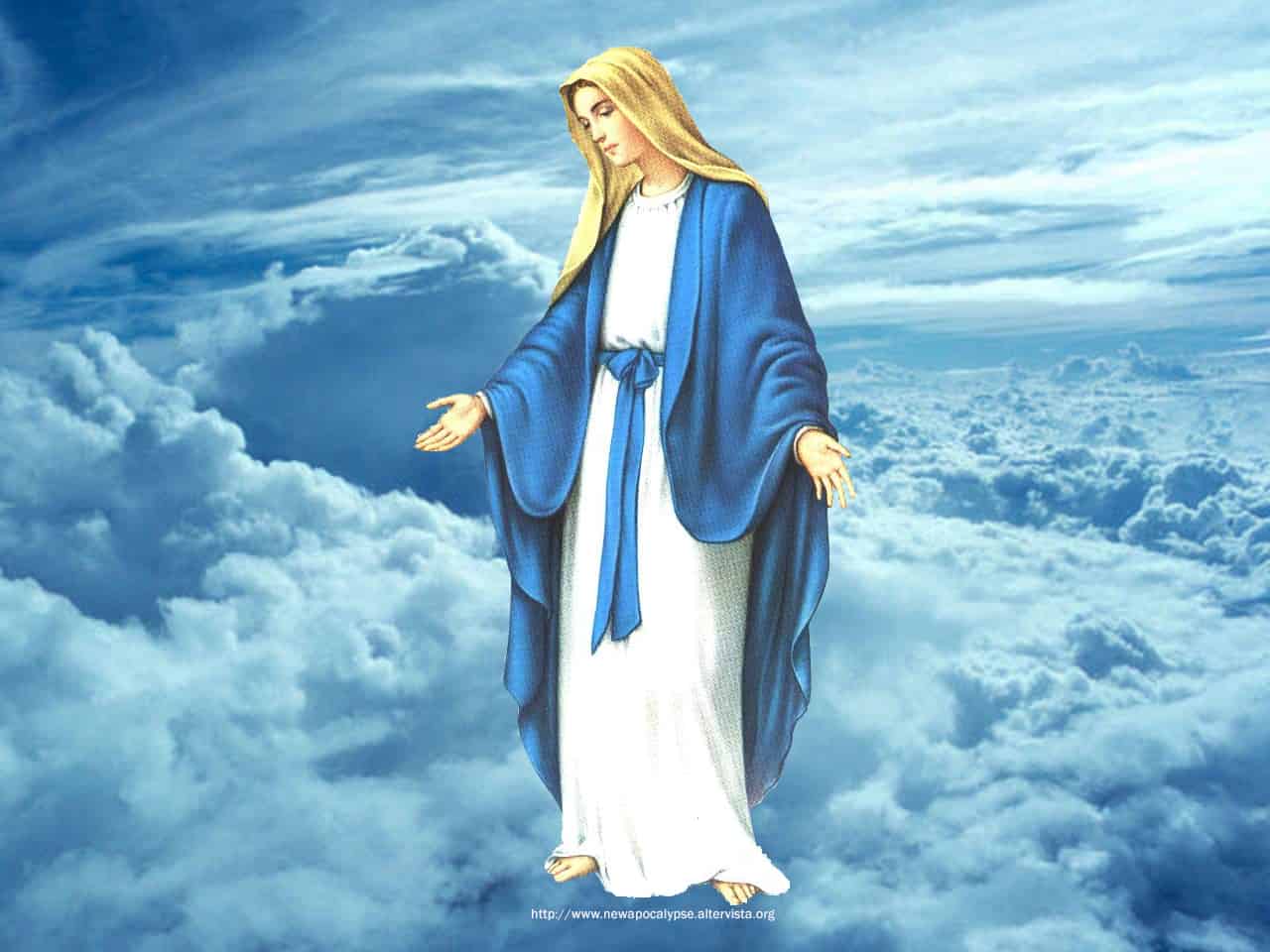 Сон святые люди. Богородица в небесах. Богородица в облаках. Богородица в небе.