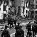 Breslavia: soldati sovietici entrano in città
