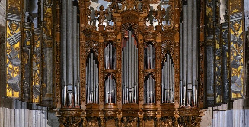 Organo Genova S. Maria Assunta